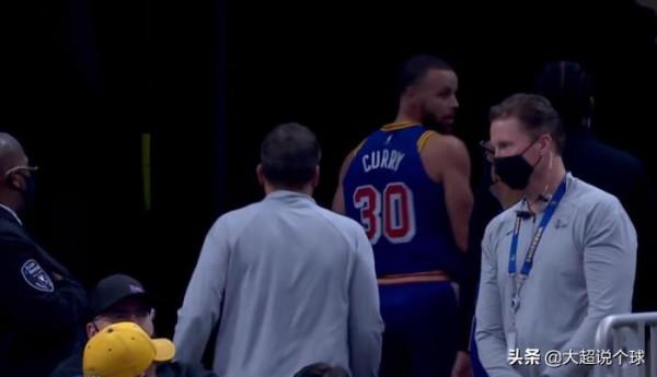 大勝16分！庫裡手指戳傷，克萊21分創賽季新高，維金斯19分太穩了