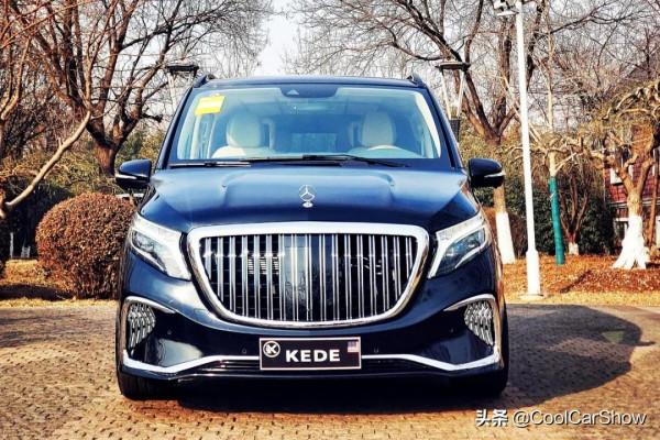 定製豪華內飾,標配9AT+空氣懸掛,這輛KEDE克蒂巴赫值得重視 定製豪華內飾,標配9AT+空氣懸掛,這輛KEDE克蒂巴赫值得重視