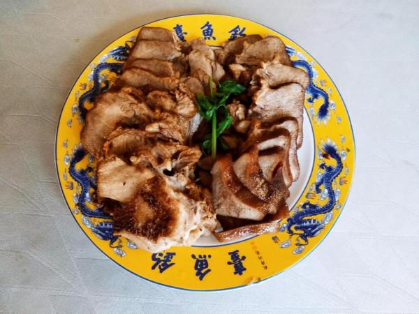 中秋家宴，10菜1餃子已備好，有葷有素還好做，全家老小都愛吃