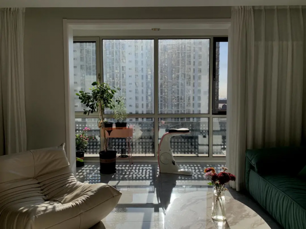 113㎡有娃之家空無一物，超大落地窗讓&OpenCurlyDoubleQuote;採光自由&rdquo;，絕了