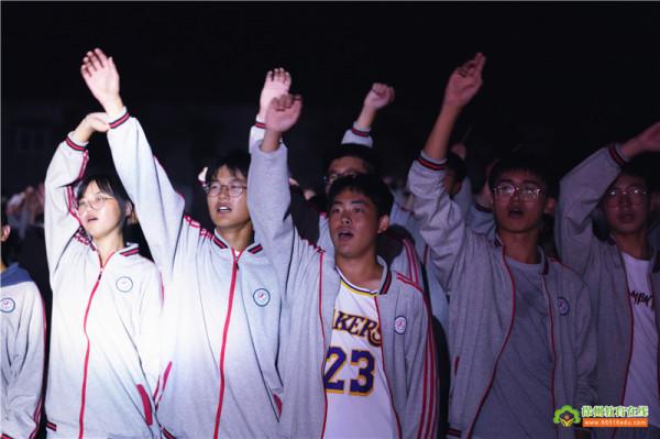 江蘇省大許高階中學2021年中秋國慶晚會圓滿舉行