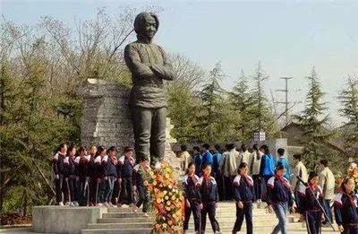 犧牲52年後，身份之謎才揭開，原因竟是日本老兵臨死前公開的照片