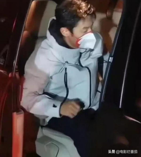 元宵晚會彩排：金晨美目顧盼，小撒如鄰家哥哥，萬茜短髮衛衣颯爽