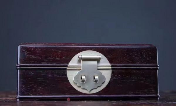 素樸木藝雕刻——木盒《虛懷若竹》！這手藝如何？