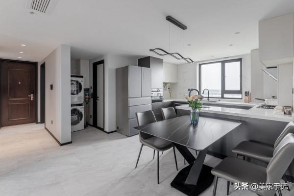 北京90後夫妻砸36萬裝修136㎡家，效果清雅高階，超有品味！曬曬