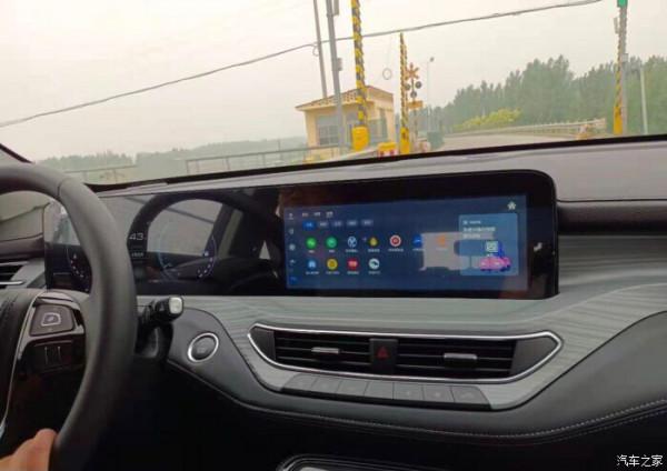 自駕遊首選—福特領裕