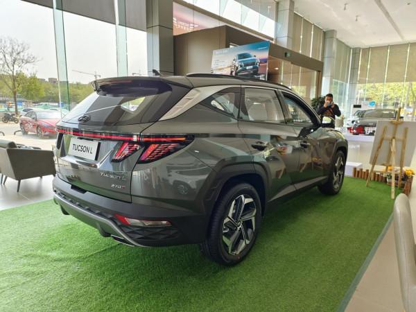 空間是亮點 靜態體驗第五代途勝L 誠意十足 空間是亮點 靜態體驗第五代途勝L 誠意十足