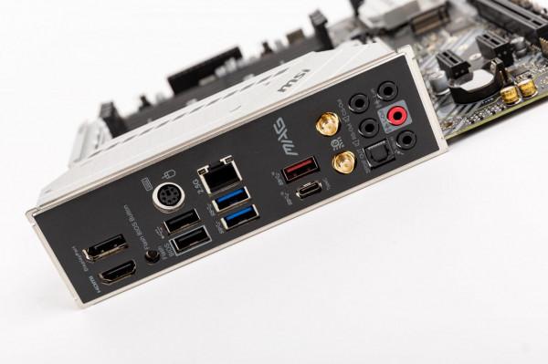 超頻三 光愈2 裝機作業分享 5800X+B550M迫擊炮+訊景6600XT