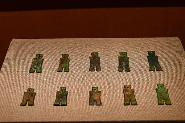 錢錢錢錢錢!北京這兒全是錢 錢錢錢錢錢!北京這兒全是錢