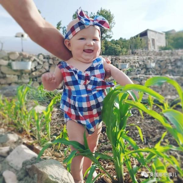 12年生12個娃！他們想成為電影裡的大家庭，每天生活太熱鬧了