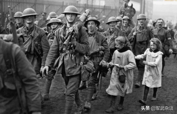 美國敢武力介入臺海？美專家：欠中國1.1萬億美元，美介入有危險