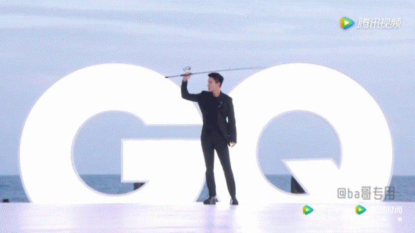 誰來救救關曉彤