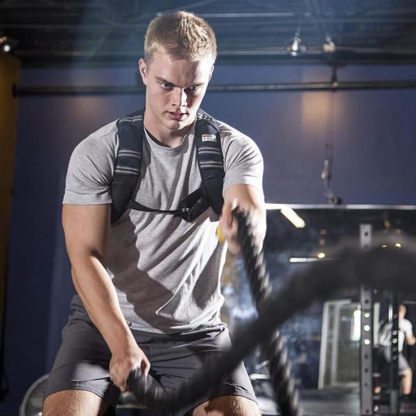 力量訓練會讓人長不高？事實出乎你的意料，快來看看科學怎麼說