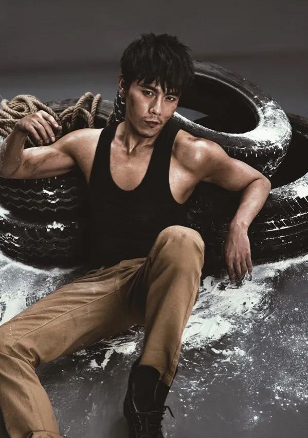 姐弟戀到底有多香，這4位嫁給“小丈夫”的女星，個個都是倒貼