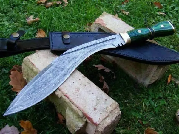 這三把刀有多狠？其中兩把被全球禁用，這裡面有你熟悉的刀嗎？