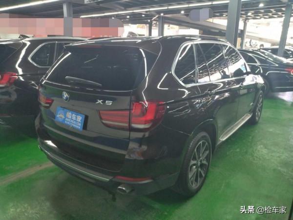 六年開了40萬公里,安全帶磨的裂口開線,這樣的寶馬X5你見過嗎? 六年開了40萬公里,安全帶磨的裂口開線,這樣的寶馬X5你見過嗎?