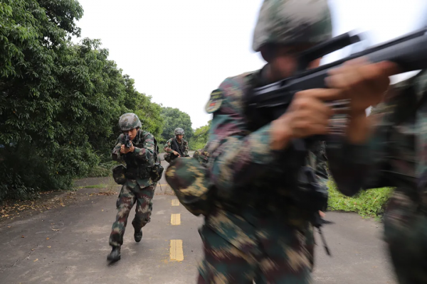 號手就位！火箭軍某部吹響崗位練兵&OpenCurlyDoubleQuote;集結號&rdquo;！