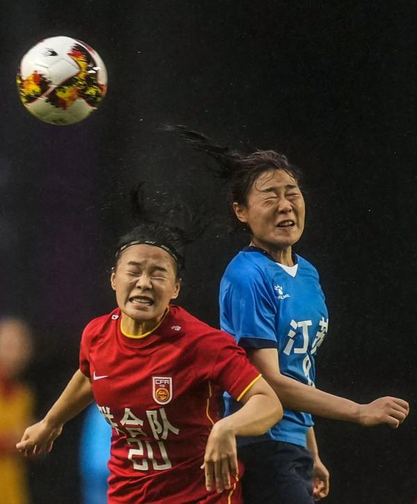 足球——女子成年組：聯合隊戰勝江蘇隊