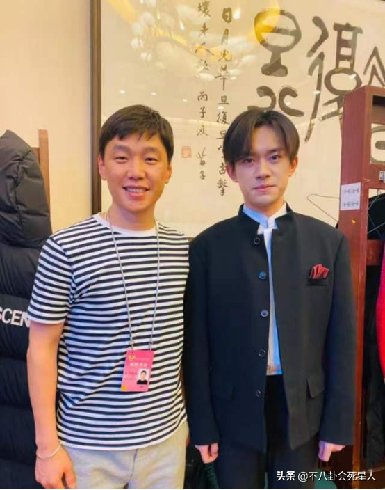 8位明星出席央視茶話會，劉德華黃軒一身正氣，個個都是優秀藝人