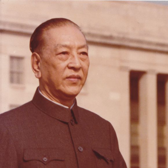 將軍大使耿飈,擔任瑞典大使時被嘲笑帶過多少兵,耿飈:三四十萬 將軍大使耿飈,擔任瑞典大使時被嘲笑帶過多少兵,耿飈:三四十萬