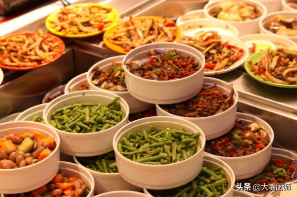 5道可以放心吃的乾淨菜，去外面吃飯記得點，老廚師也誇你是內行