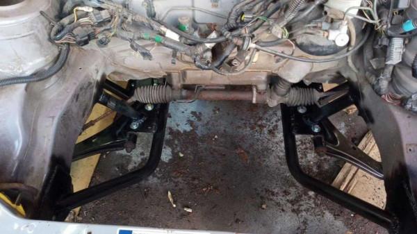 雨燕同源美系買菜車改V8 前置油箱後置後驅配寬體車身