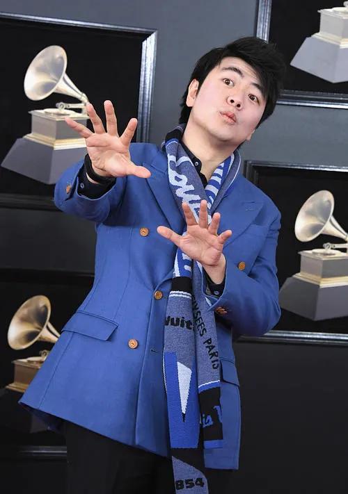 明星給身體部位上的天價保險，有人僅臉蛋就投保過億