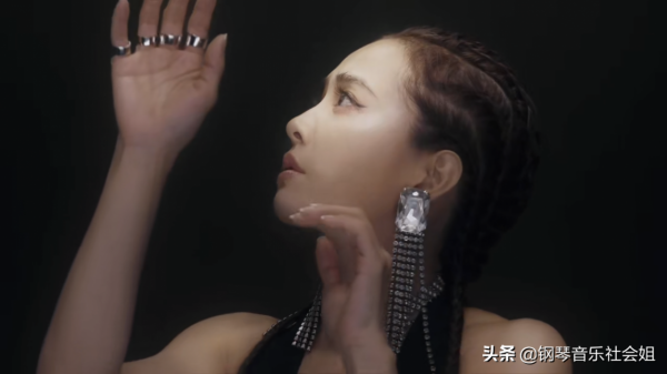 亞洲新歌榜，2021年第四季度十大MV，新老歌手雲集每一首都很耐看