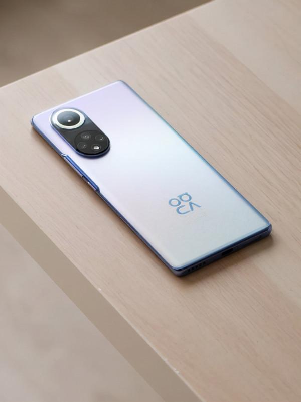 辭舊迎新！新年不妨換款好手機長面子，這4款機型可以直接抄作業