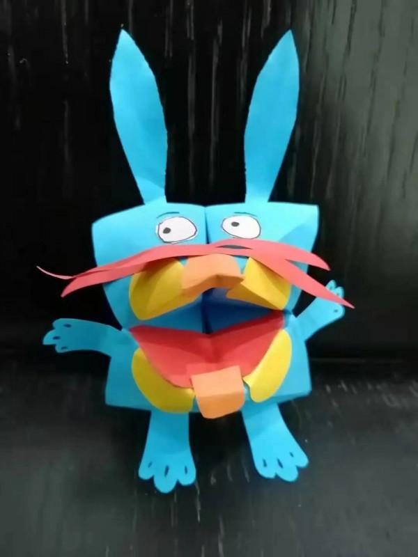 別怪老師佈置的手工作業難！幾張卡紙就可以搞定