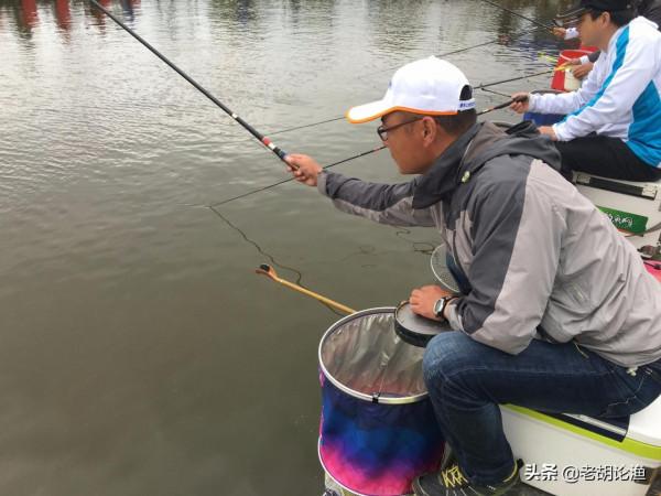 外行看熱鬧，內行看門道，高手揚竿的技巧你知道多少？