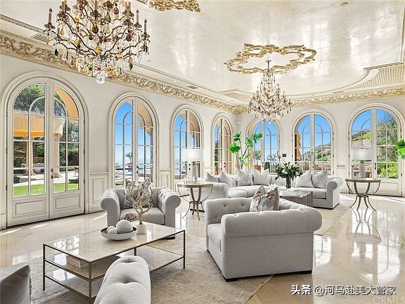 2200w的海岸線豪宅，可以欣賞到什麼景色？