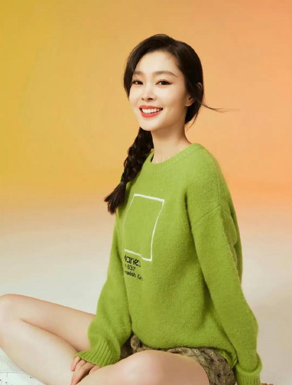 宋軼清新氣息撲面而來