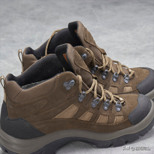 衡量徒步鞋、登山靴優劣的10大指標,揹包客、戶外工作者必備常識 衡量徒步鞋、登山靴優劣的10大指標,揹包客、戶外工作者必備常識