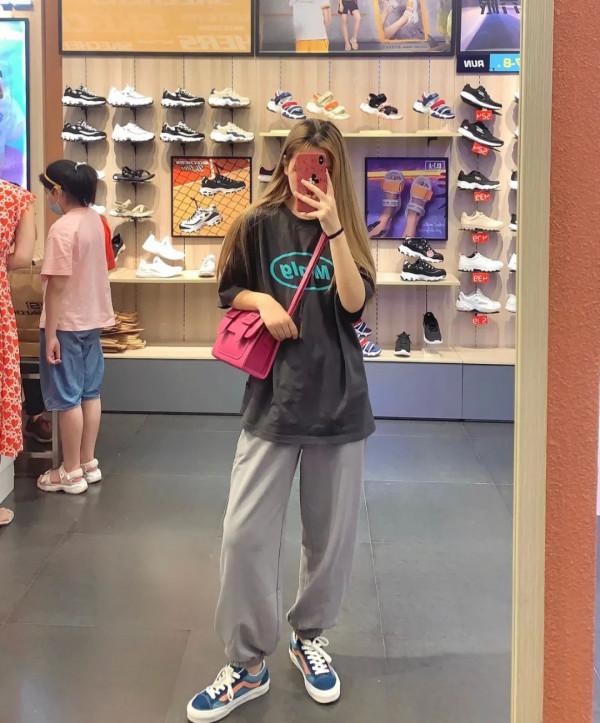 4套韓系穿搭模板!初秋照著這樣穿,時髦又氣質 4套韓系穿搭模板!初秋照著這樣穿,時髦又氣質