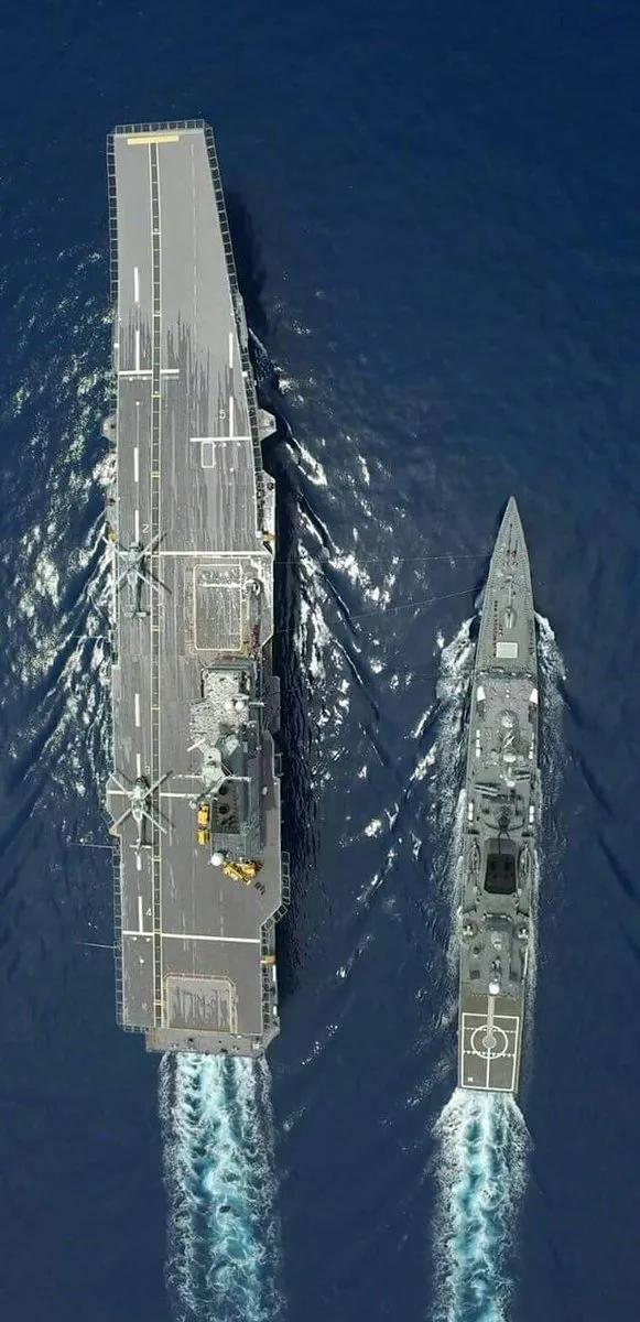 &OpenCurlyDoubleQuote;差克里&CenterDot;納呂貝特&rdquo;號航空母艦圖集（70圖）