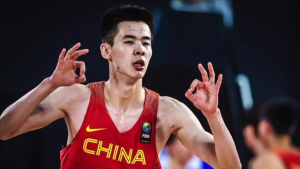 中國男籃大賽在即，CBA8大後衛如何選擇？趙繼偉吳前或失去位置