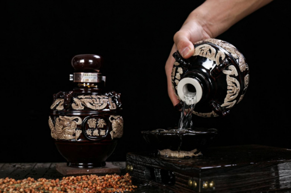 酒是陳的香，白酒要怎麼存？存多少年更好喝？咱們一起了解下