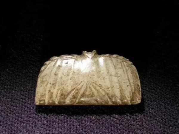 各述己見中國玉文化