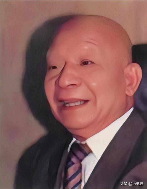 父子反目、兄弟鬩牆、母子結怨，家族“九子奪嫡”之戰無休無止