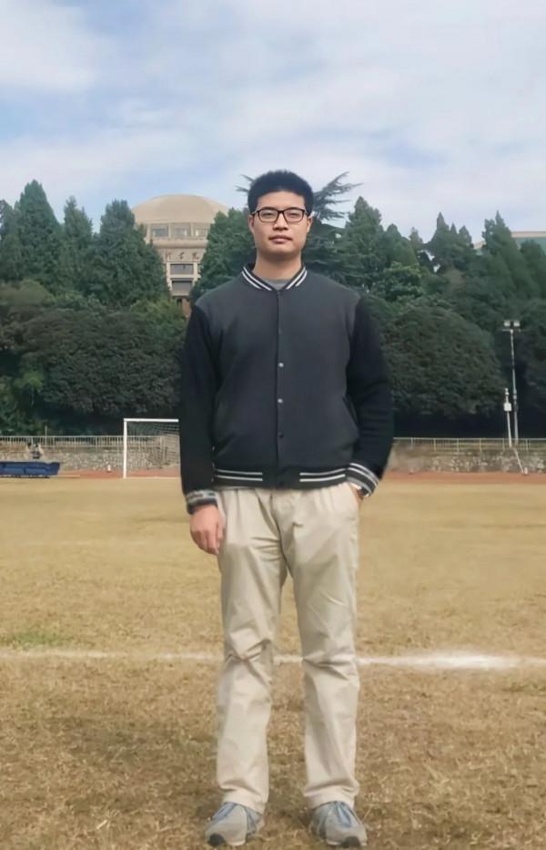 鍾家慶數學獎,這位武大博士拿到啦 鍾家慶數學獎,這位武大博士拿到啦