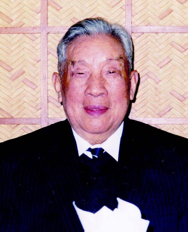 賈亦斌是蔣經國指定接班副手,率";太子軍";起義,老蔣大罵經國無能 賈亦斌是蔣經國指定接班副手,率";太子軍";起義,老蔣大罵經國無能