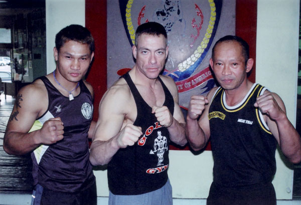 世界上最奢靡的統治者：泰國國王瑪哈到底多有錢？錢又從何而來？