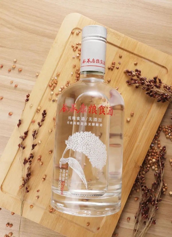 為什麼白酒是液體,卻源自“固態發酵”? 為什麼白酒是液體,卻源自“固態發酵”?