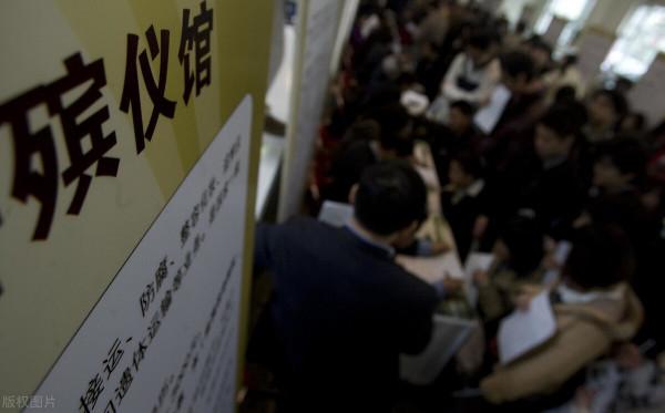 喪葬補助金迎來上調，多地已經發布檔案！最高漲一半