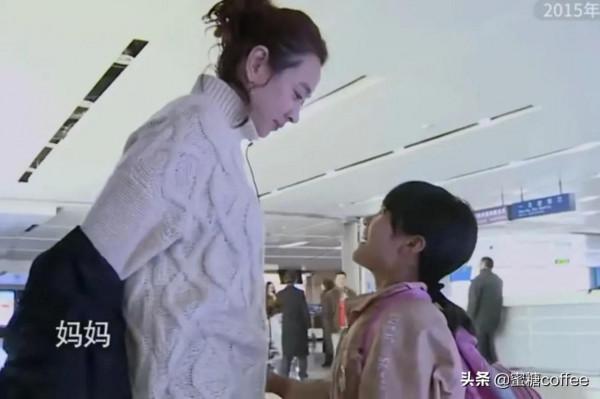 變形記最美最幸運的農村孩子現狀,善良的城市母親扶養,很幸福 變形記最美最幸運的農村孩子現狀,善良的城市母親扶養,很幸福