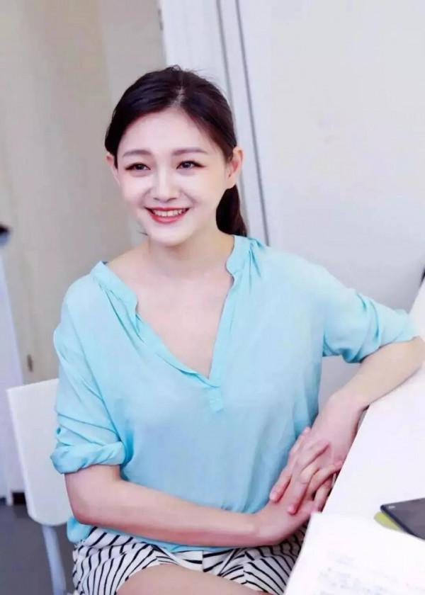 大S:有種女人,永遠不會讓命運扼住自己的咽喉 大S:有種女人,永遠不會讓命運扼住自己的咽喉