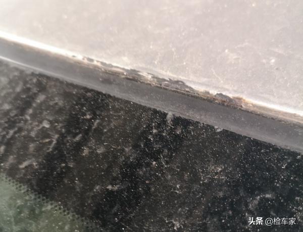 不到5萬塊買輛當年50萬的日系MPV，看完車況買家一句話：零容忍