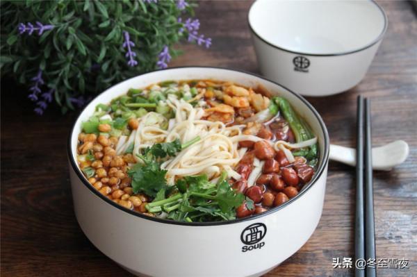 早餐不用犯愁，教你10道早餐做法，簡單又營養，天天吃著不重樣