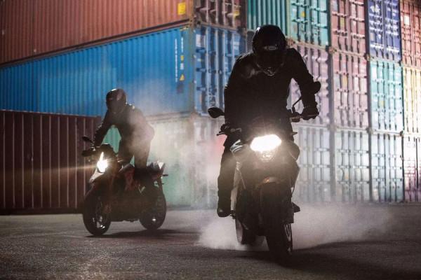 公路興奮劑&mdash;&mdash;Aprilia Dorsoduro 900